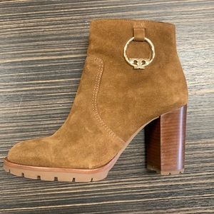 Tory Burch Sofia suede Luggage platform boots.